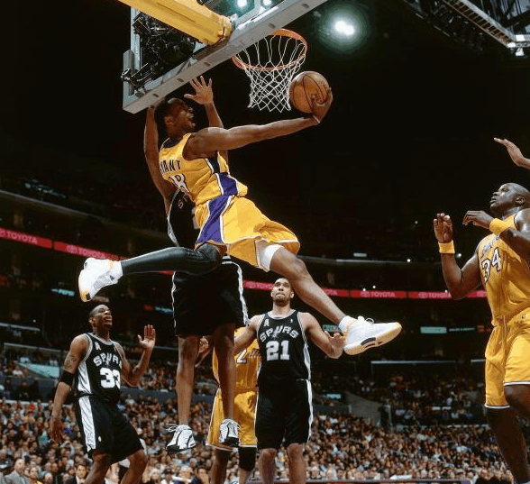 困局与引援 困局与引援